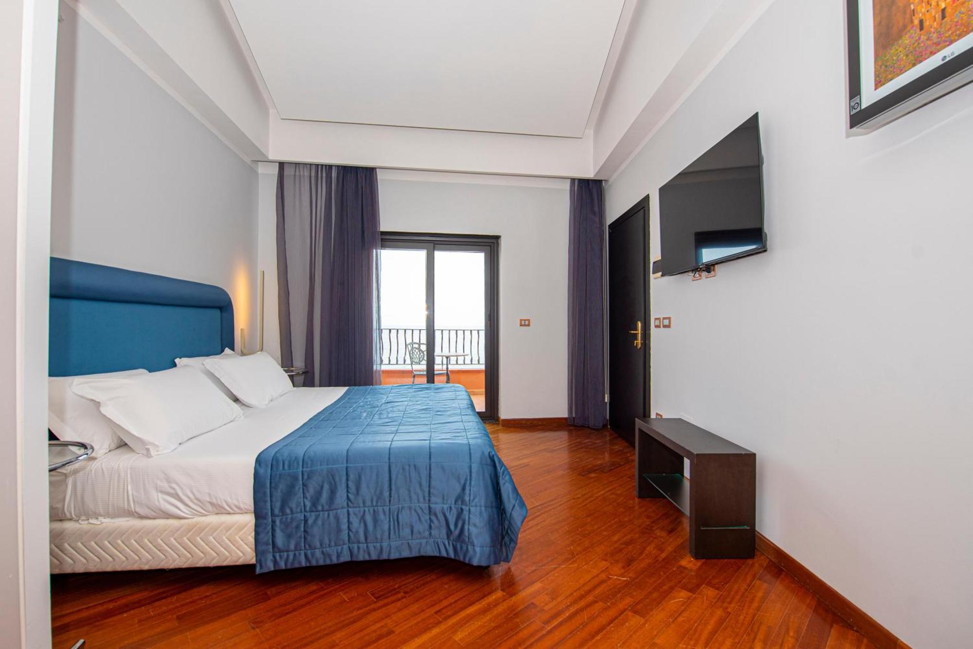 Baia Taormina - Cdshotels Forza dʼAgro Esterno foto
