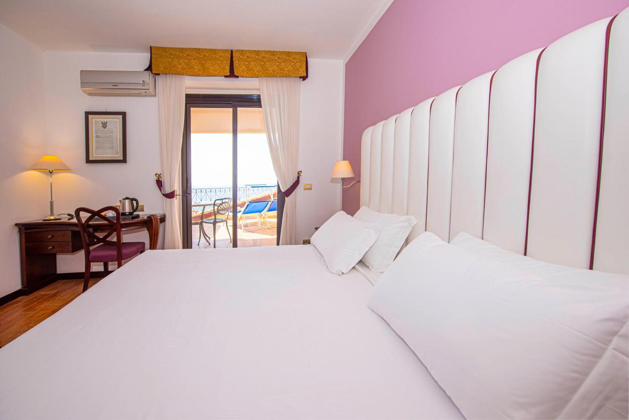 Baia Taormina - Cdshotels Forza dʼAgro Esterno foto